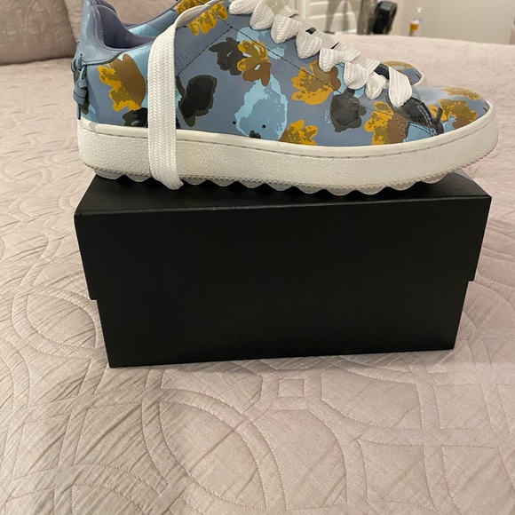 COACH Sneakers - Picture 5 of 6